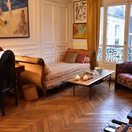 Rue De Paradis Parigi